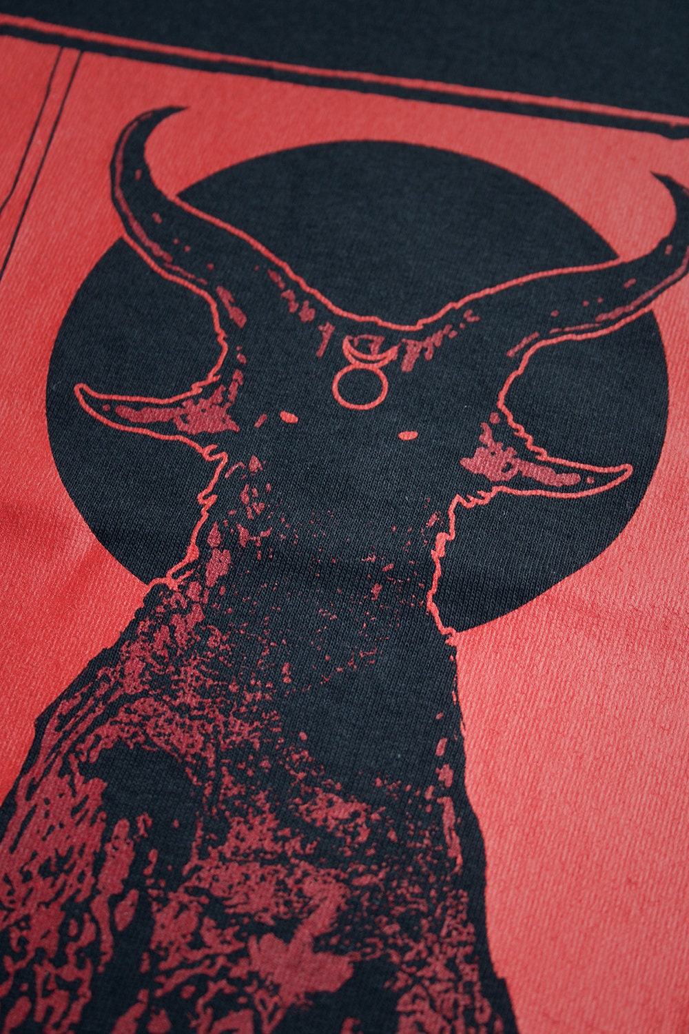 Emperor Goat - T-shirt
