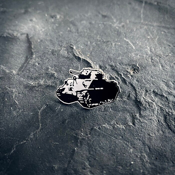 Tank Driver Pin Tank, old version, warfare - PIN – TORVENIUS