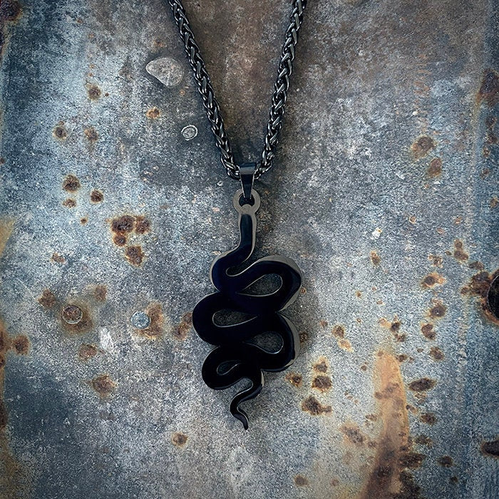 Black snake, shiny version - NECKLACE