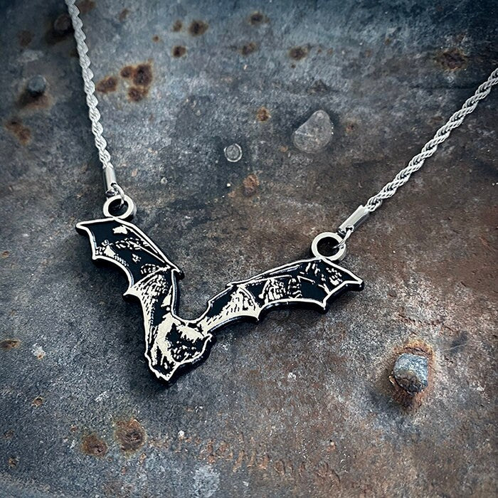 Flying bat, extra large version - NECKLACE